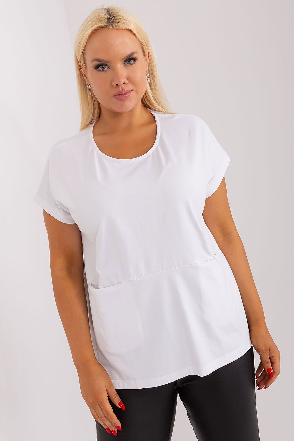 Plus size blouse model 182735